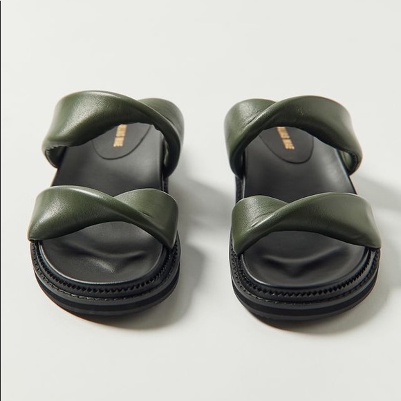 Alias Mae Sandal - Picture 2 of 9